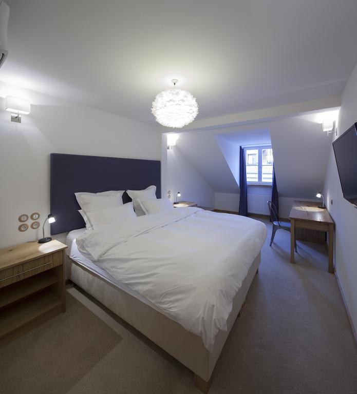 Siroko Residence Ceske Budejovice Rum bild